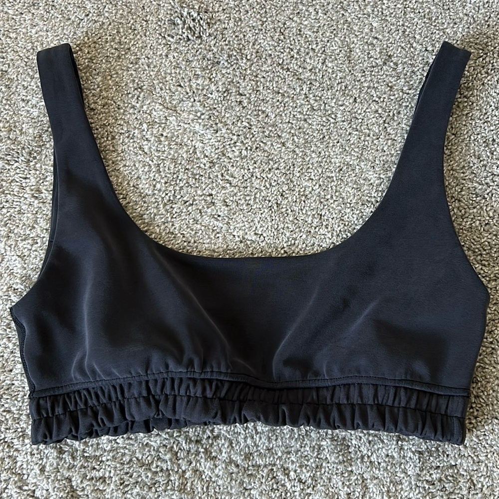 Lululemon softstreme scoop bra